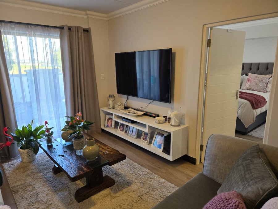 2 Bedroom Property for Sale in Buh Rein Estate Western Cape